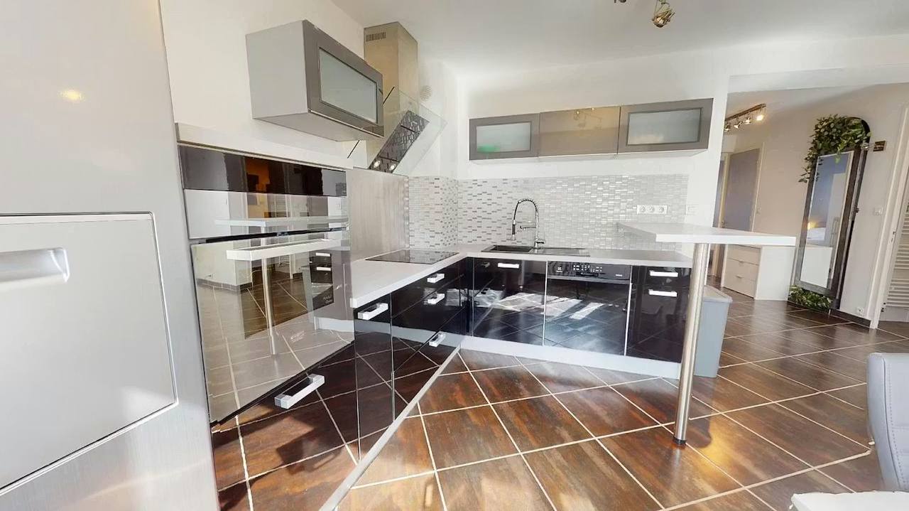 T3 meublé - Image 7